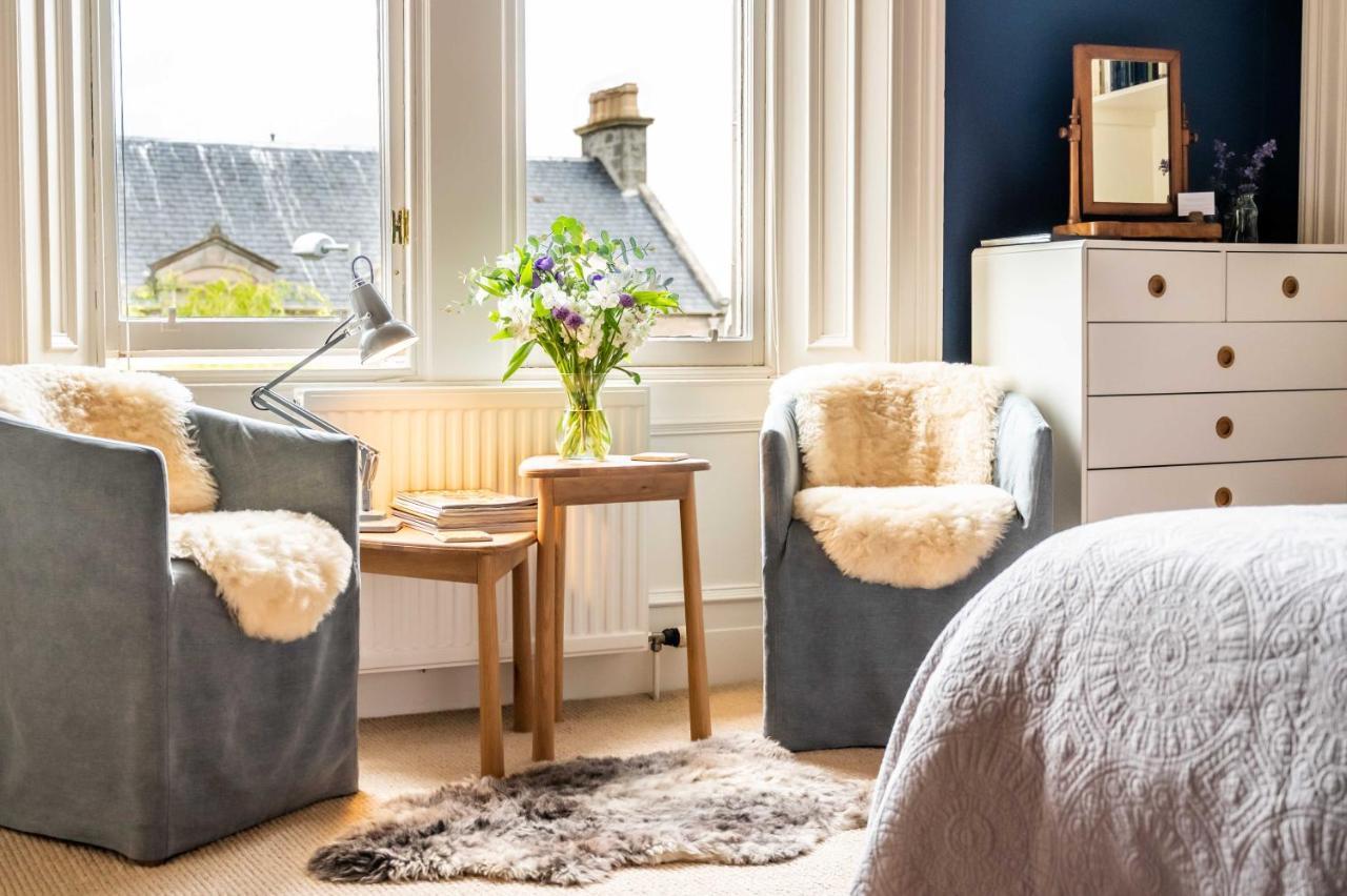 ネアン Washington House Bed & Breakfast エクステリア 写真