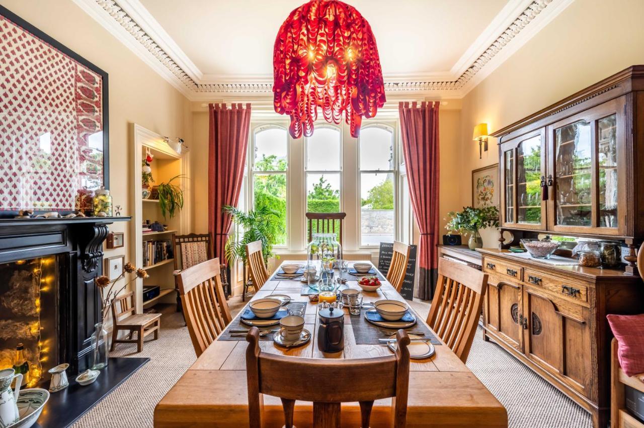 ネアン Washington House Bed & Breakfast エクステリア 写真