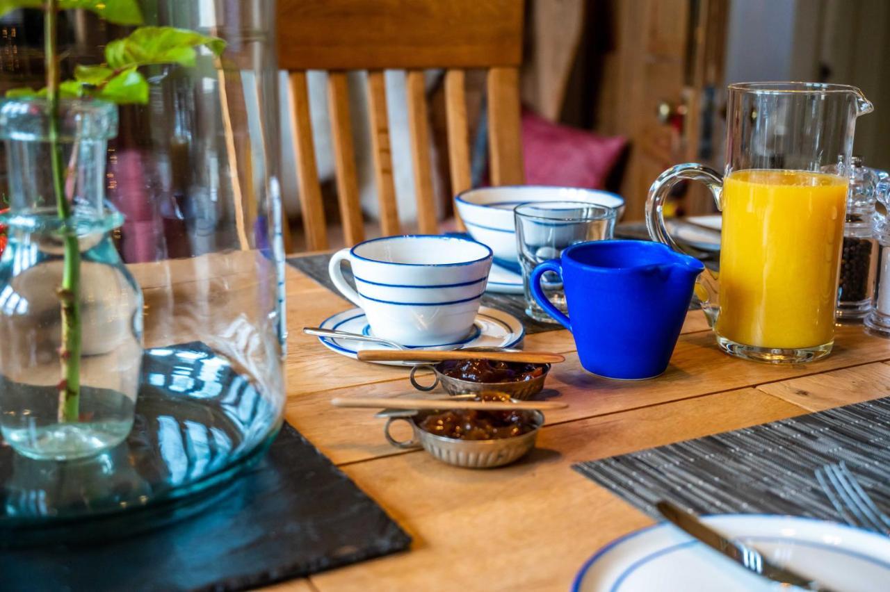 ネアン Washington House Bed & Breakfast エクステリア 写真